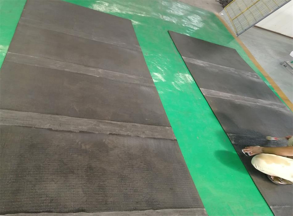 5b6c000960c0d.jpg 5b6c000960c0d.jpg